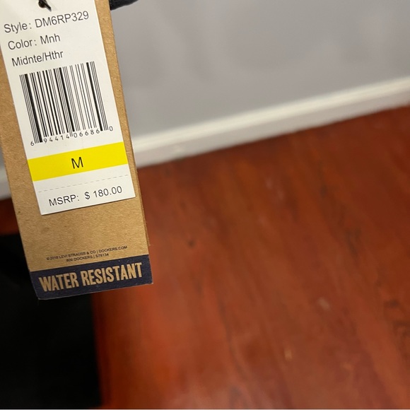 Dockers Men's Soft Shell Stand Collar Zip Front Jacket W/ Attached Fleece Bib - Picture 5 of 16